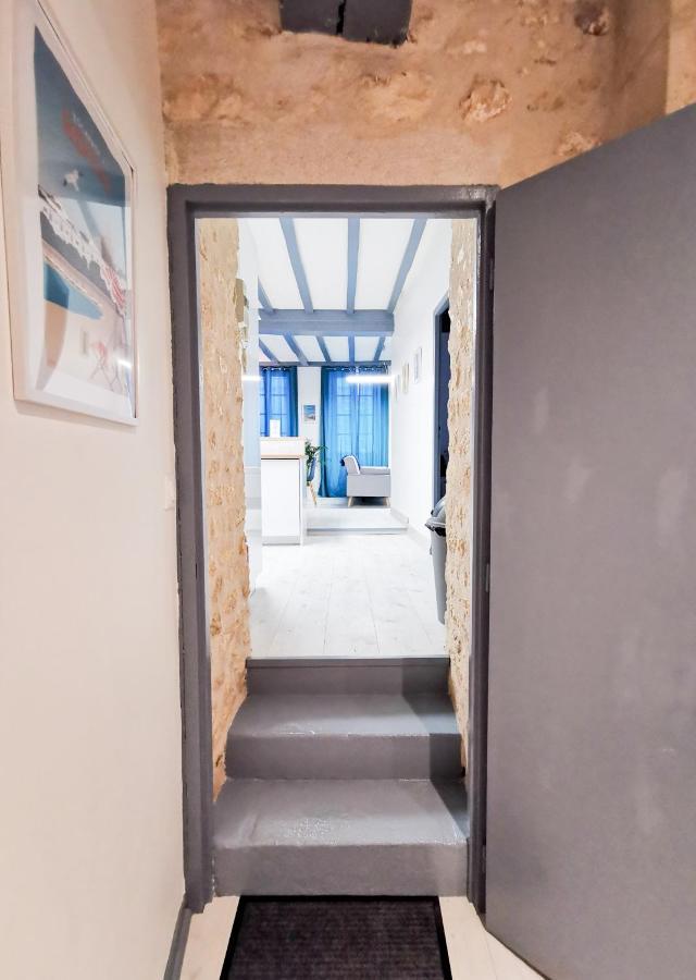 Appartement Ma Douce Charente - Superbe T3 Design Et Fonctionnel - Hyper Centre A Saintes Exterior foto