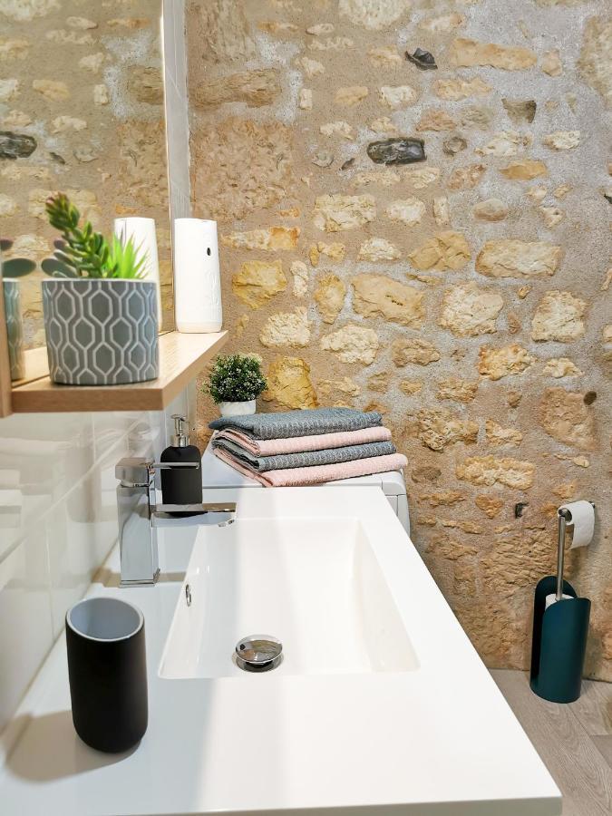 Appartement Ma Douce Charente - Superbe T3 Design Et Fonctionnel - Hyper Centre A Saintes Exterior foto